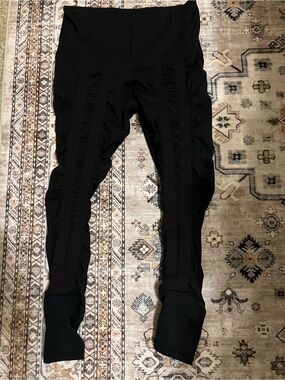 Sweetflexx Black Textured Compression Leggings | Size 10